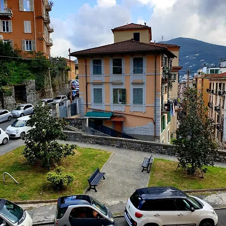 Prossima Fermata Cinque Terre ラ・スペツィア
